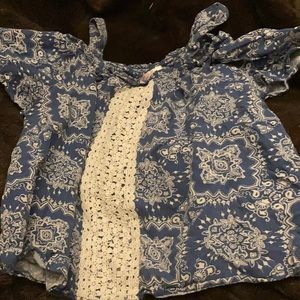 GIRLS 12 CUT OUT SHOULDER SHIRT